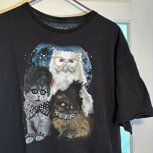 Fifth Sun Unisex Black Gothic Rock and  roll Family of kittens T-shirt size 2XL